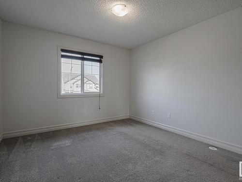 18055 85 St Nw Nw, Edmonton, AB 