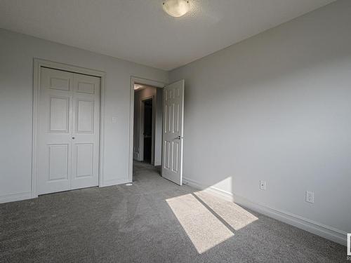 18055 85 St Nw Nw, Edmonton, AB 