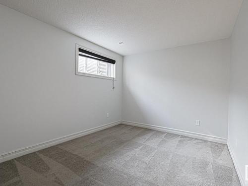 18055 85 St Nw Nw, Edmonton, AB 