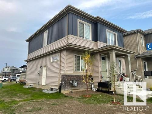 195 Caledonia Dr, Leduc, AB 