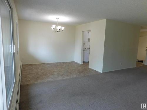 222 5125 Riverbend Road, Edmonton, AB - Indoor Photo Showing Other Room