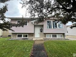 459 HUFFMAN CR NW  Edmonton, AB T5A 4C7