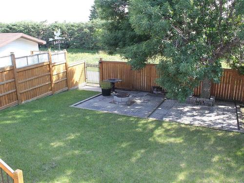 5129 58 Avenue, Elk Point, AB - Outdoor With Backyard