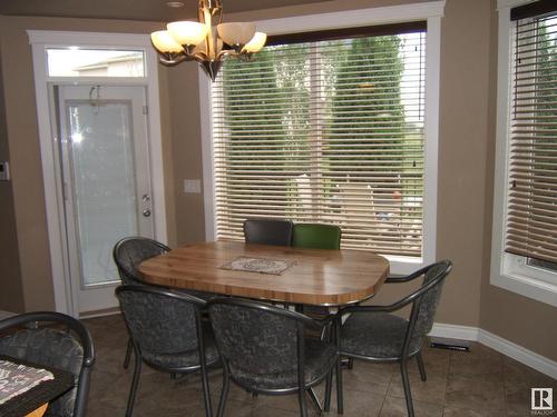 26 Whitetail Crescent, Mundare, AB - Indoor Photo Showing Dining Room