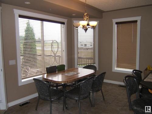 26 Whitetail Crescent, Mundare, AB - Indoor Photo Showing Dining Room