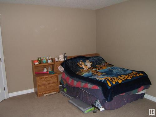 26 Whitetail Crescent, Mundare, AB - Indoor Photo Showing Bedroom