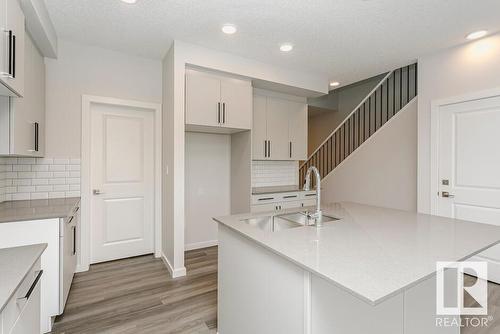 17403 2 St Nw, Edmonton, AB 