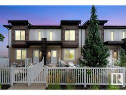 #64 2215 24 ST NW  Edmonton, AB T6T 1A6