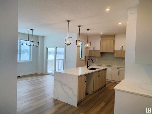 91 Edgefield Way, St. Albert, AB - Indoor Photo Showing Kitchen