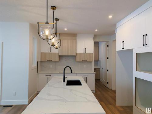 91 Edgefield Way, St. Albert, AB - Indoor Photo Showing Kitchen With Double Sink