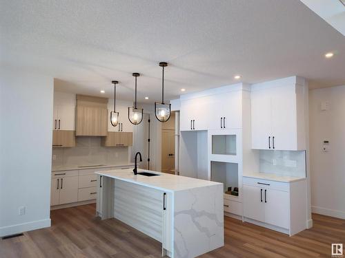 91 Edgefield Way, St. Albert, AB - Indoor Photo Showing Kitchen