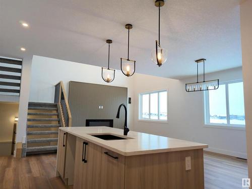 91 Edgefield Way, St. Albert, AB - Indoor Photo Showing Kitchen