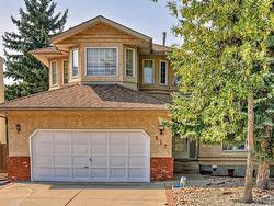 217 HEATH RD SW NW  Edmonton, AB T6R 1S1