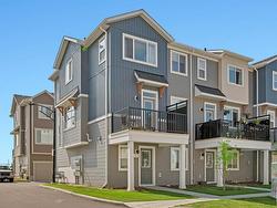 #92 2072 WONNACOTT WY SW  Edmonton, AB T6X 2V7