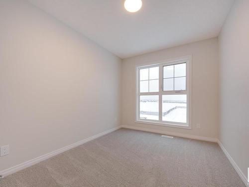 13023 213 Street, Edmonton, AB - Indoor Photo Showing Other Room