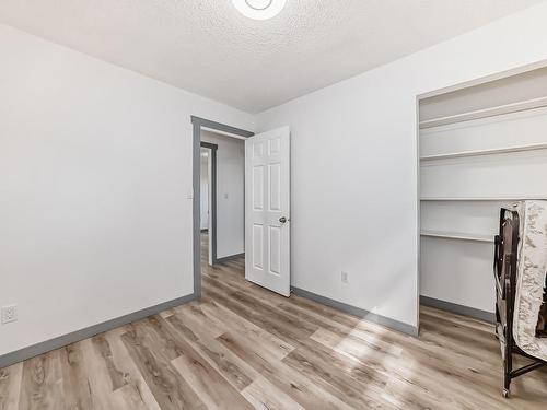 18704 54 Av Nw Nw, Edmonton, AB 