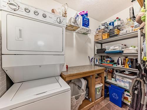 205 9927 79 Avenue, Edmonton, AB - Indoor Photo Showing Laundry Room