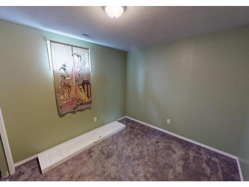 5228 46 Avenue, Drayton Valley, AB - Indoor Photo Showing Other Room