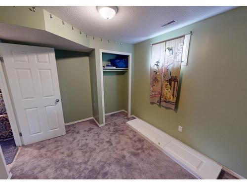 5228 46 Avenue, Drayton Valley, AB - Indoor Photo Showing Other Room