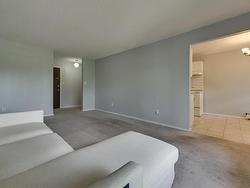 #303 10949 109 ST NW  Edmonton, AB T5H 3C2