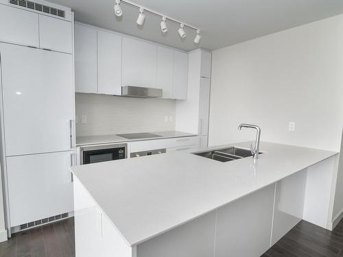 Edmonton, AB - Indoor Photo Showing Kitchen With Double Sink