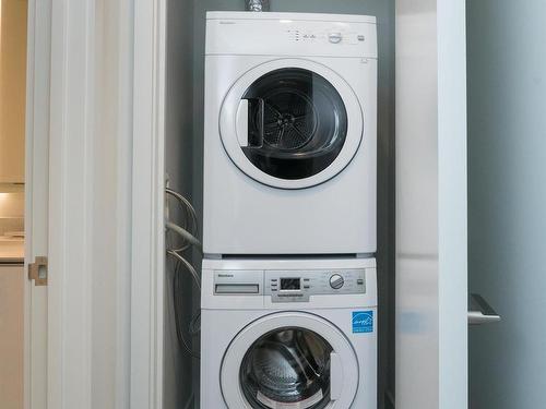 Edmonton, AB - Indoor Photo Showing Laundry Room