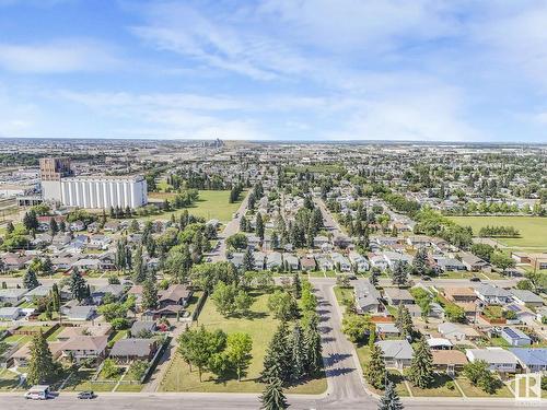 #1 12805 127 St Nw, Edmonton, AB 