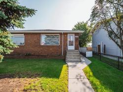 12923 82 ST NW  Edmonton, AB T5E 2T3