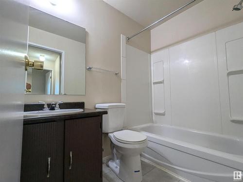 312 12416 161 Avenue, Edmonton, AB - Indoor Photo Showing Bathroom