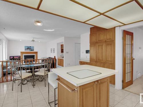 336 Grand Meadow Crescent, Edmonton, AB - Indoor Photo Showing Dining Room