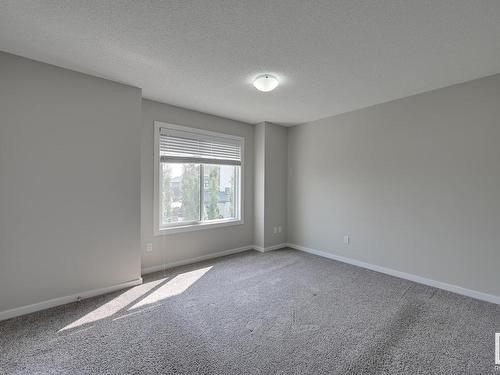 #31 2215 24 St Nw, Edmonton, AB 