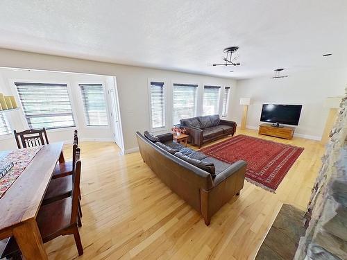 4903 58 Street, Barrhead, AB - Indoor Photo Showing Living Room