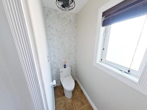 4903 58 Street, Barrhead, AB - Indoor Photo Showing Bathroom