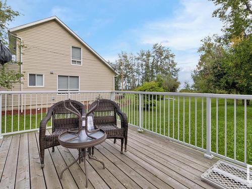 400 Poplar Bay Dr, Rural Wetaskiwin County, AB 