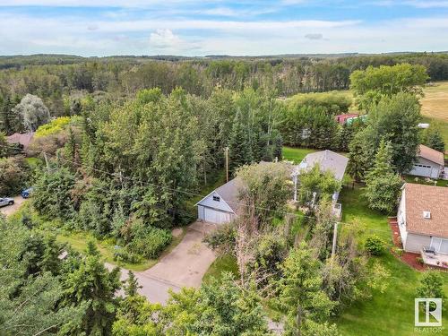 400 Poplar Bay Dr, Rural Wetaskiwin County, AB 