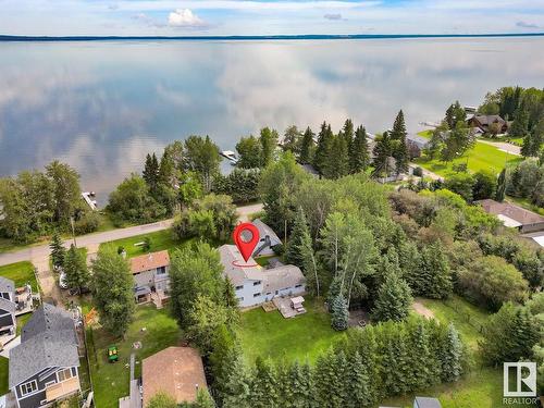 400 Poplar Bay Dr, Rural Wetaskiwin County, AB 