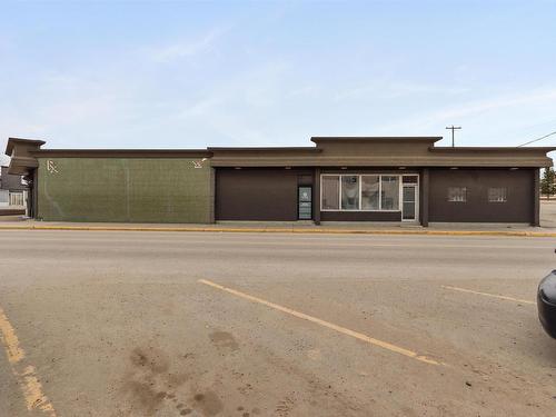 5160 51St, Drayton Valley, AB 