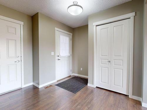 1651 28 Street, Edmonton, AB - Indoor Photo Showing Other Room