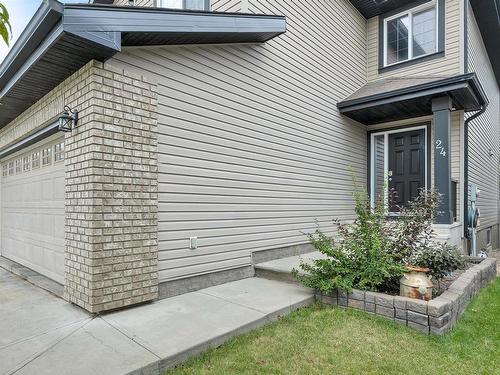 24 Snowbird Cr, Leduc, AB 