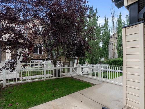 22 465 Hemingway Road, Edmonton, AB - Outdoor