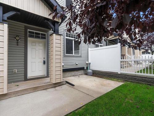 22 465 Hemingway Road, Edmonton, AB - Outdoor