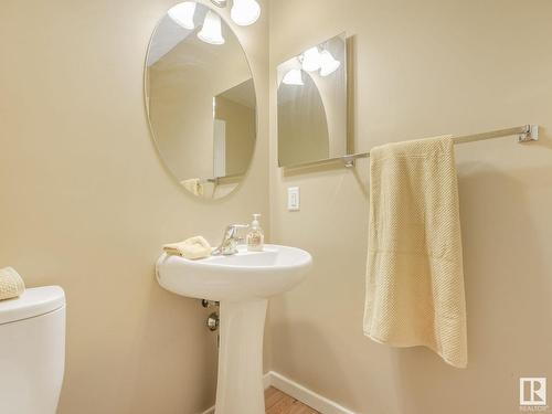 14612 137 Street, Edmonton, AB - Indoor Photo Showing Bathroom