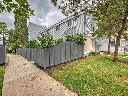 20 Mcleod Pl Nw, Edmonton, AB 