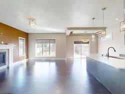 1705 53 ST SW  Edmonton, AB T6X 1X8