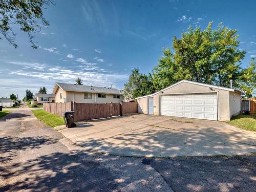 8312 147 Avenue, Edmonton, AB - Outdoor