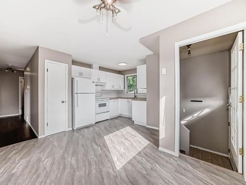 8312 147 Avenue, Edmonton, AB - Indoor Photo Showing Kitchen