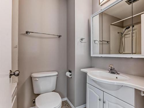 8312 147 Avenue, Edmonton, AB - Indoor Photo Showing Bathroom