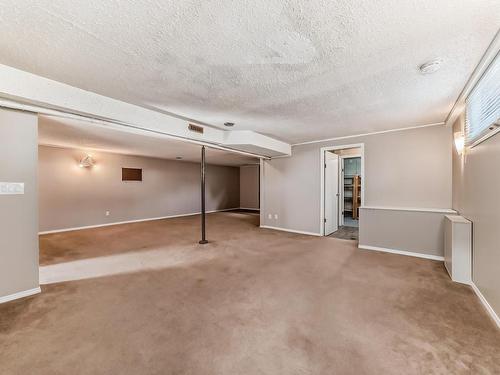 8312 147 Avenue, Edmonton, AB - Indoor Photo Showing Other Room