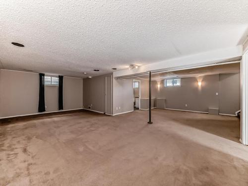 8312 147 Avenue, Edmonton, AB - Indoor Photo Showing Other Room