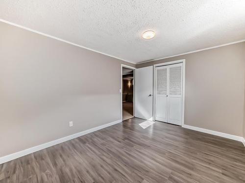 8312 147 Avenue, Edmonton, AB - Indoor Photo Showing Other Room